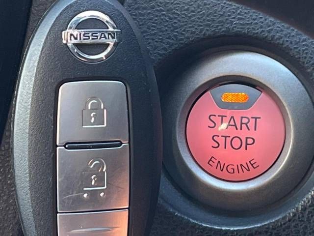 Nissan JUKE 2010-06 193477-7