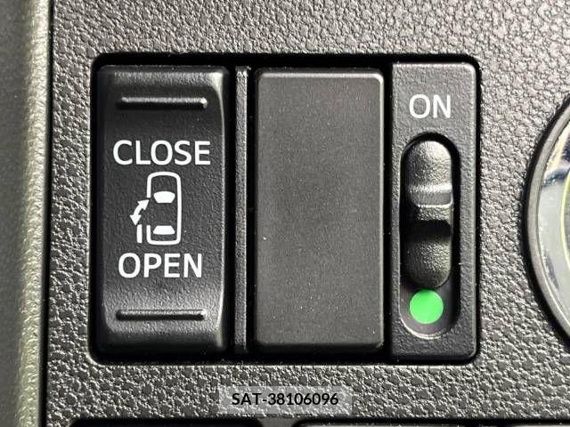 Daihatsu TANTO CUSTOM 2017-03 215263-5