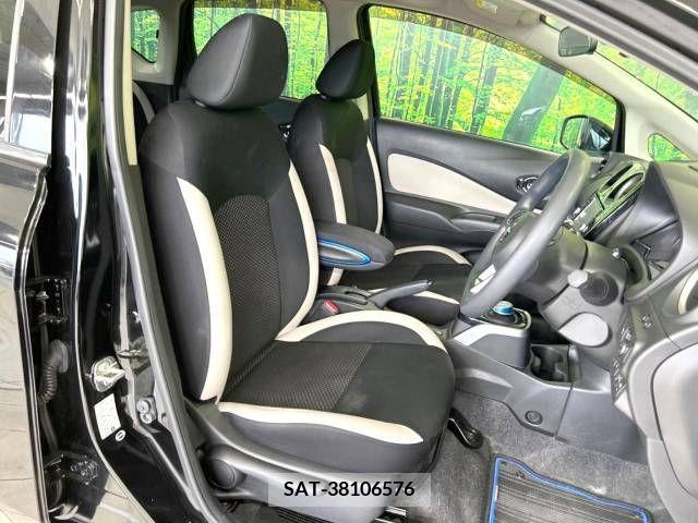 Nissan NOTE 2018-11 365371-8