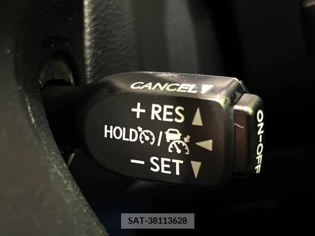 Toyota ALPHARD 2022-10 277963-5