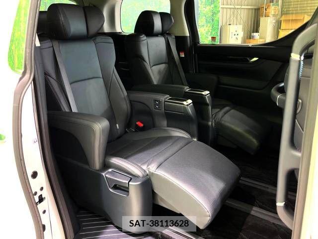 Toyota ALPHARD 2022-10 277963-14