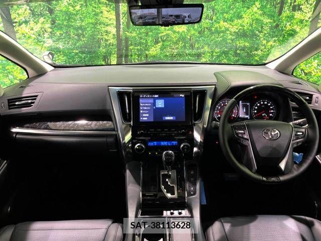 Toyota ALPHARD 2022-10 277963-1