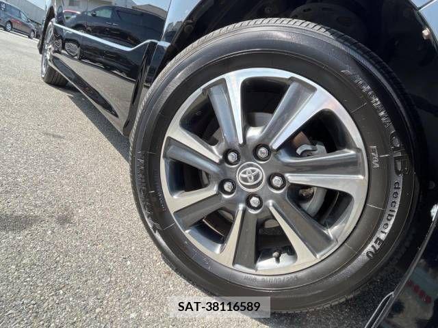 Toyota VOXY 2019-06 288881-14