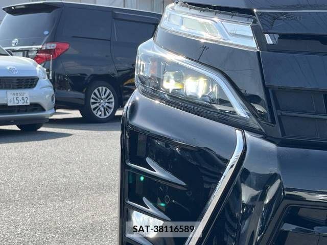 Toyota VOXY 2019-06 288881-13