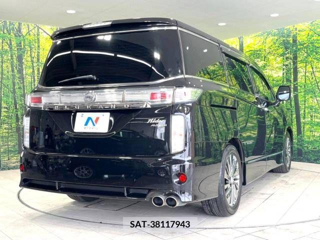 Nissan ELGRAND 2015-03 268484-18