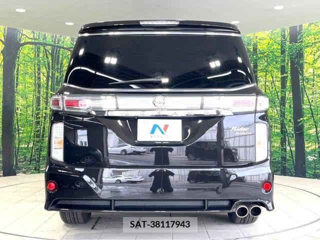 Nissan ELGRAND 2015-03 268484-16