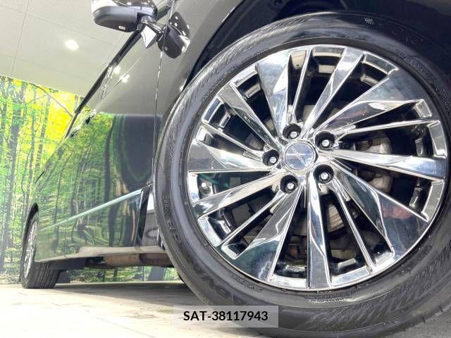 Nissan ELGRAND 2015-03 268484-14
