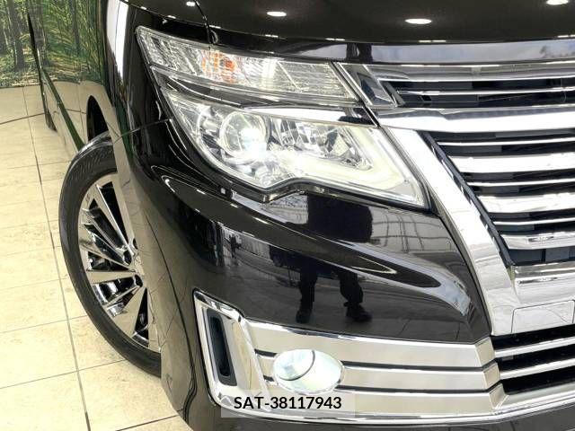 Nissan ELGRAND 2015-03 268484-13