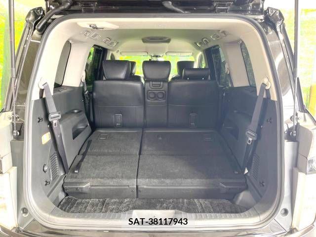 Nissan ELGRAND 2015-03 268484-11