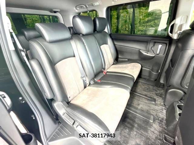 Nissan ELGRAND 2015-03 268484-9