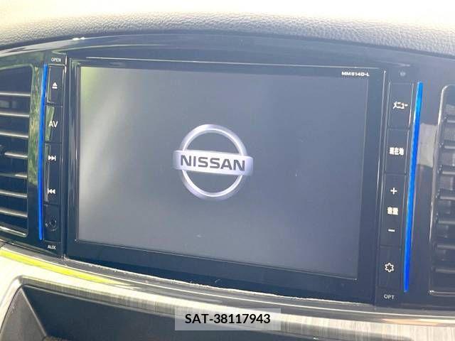 Nissan ELGRAND 2015-03 268484-3