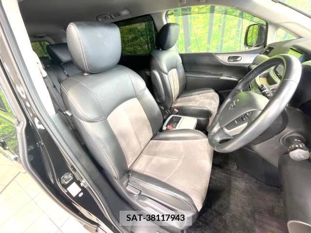Nissan ELGRAND 2015-03 268484-8