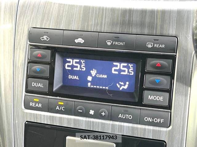 Nissan ELGRAND 2015-03 268484-6