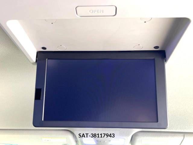 Nissan ELGRAND 2015-03 268484-2