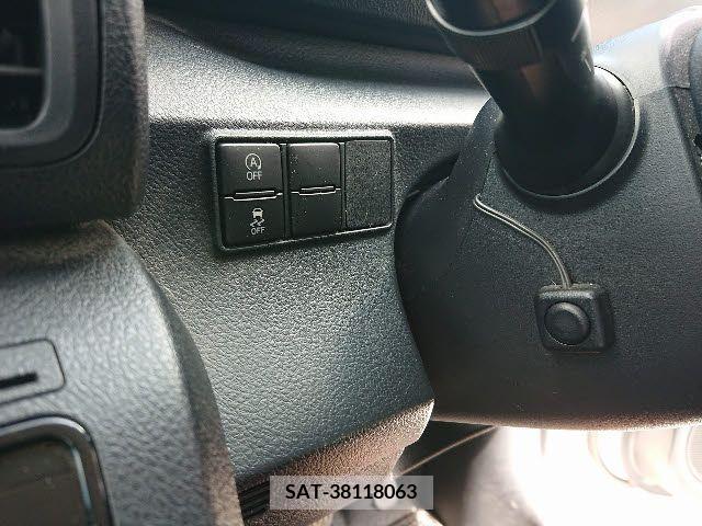 Toyota SIENTA 2017-09 345927-22