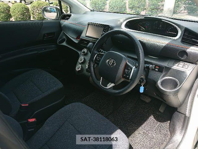 Toyota SIENTA 2017-09 345927-3
