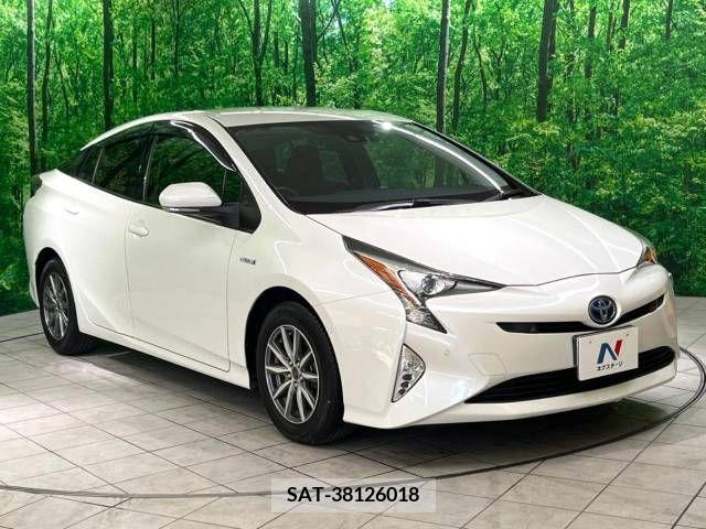 Toyota PRIUS 2017-11 243095-16