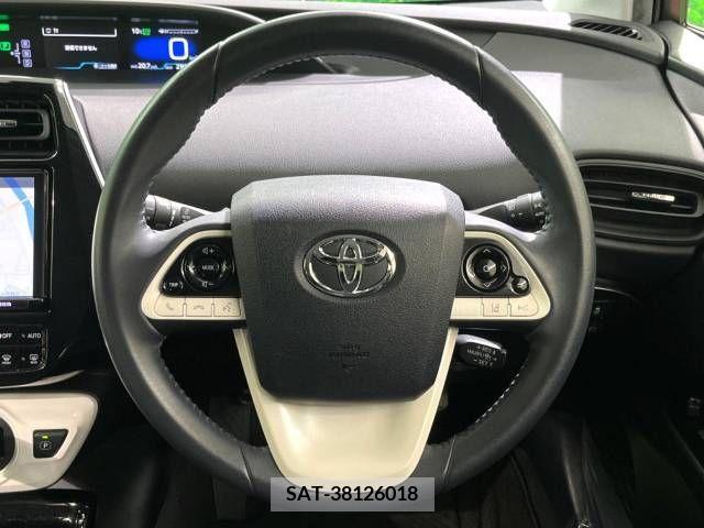 Toyota PRIUS 2017-11 243095-11