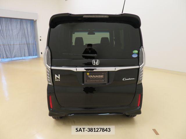 Honda N BOX CUSTOM 2020-01 329019-4