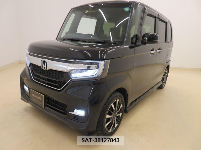 Honda N BOX CUSTOM 2020-01 329019-0