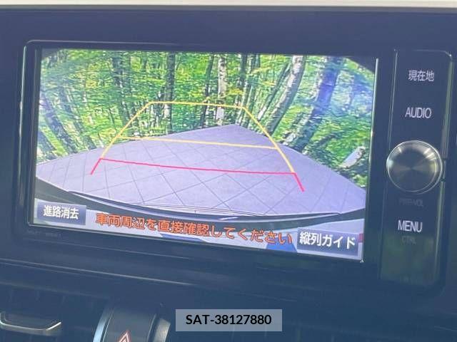 Toyota C-HR 2017-01 343386-3