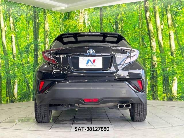 Toyota C-HR 2017-01 343386-15