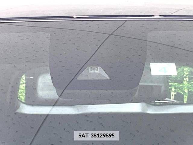 Toyota COROLLA CROSS 2023-04 345679-4