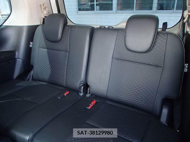 Nissan SERENA 2019-08 367639-10