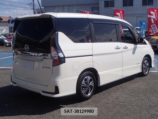 Nissan SERENA 2019-08 367639-7
