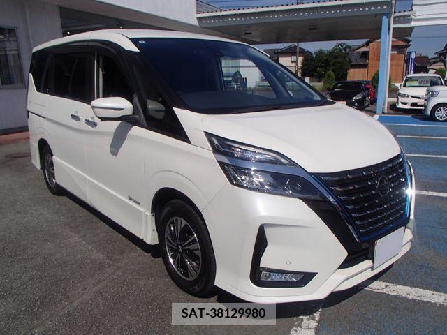 Nissan SERENA 2019-08 367639-4