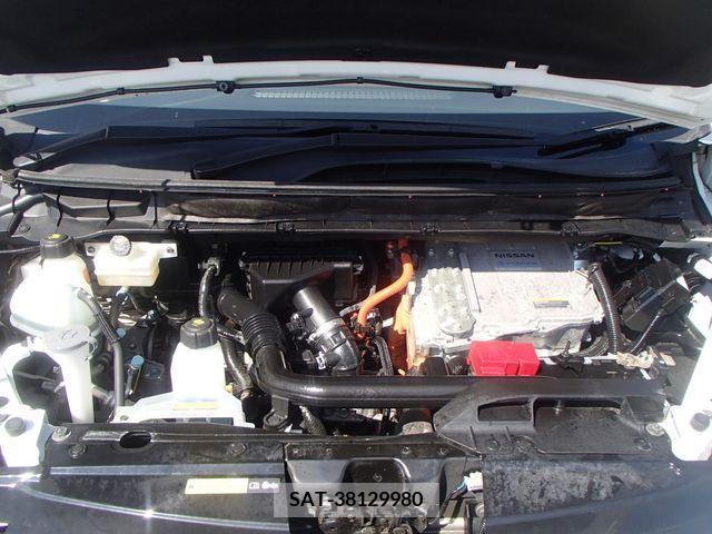 Nissan SERENA 2019-08 367639-19
