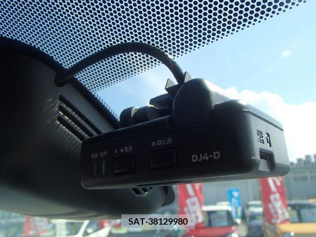 Nissan SERENA 2019-08 367639-15