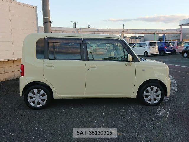 Daihatsu MOVE CONTE 2014-12 204595-23