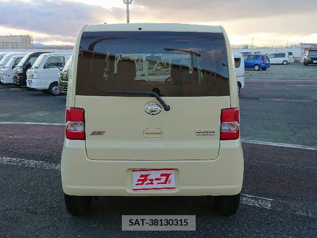 Daihatsu MOVE CONTE 2014-12 204595-17
