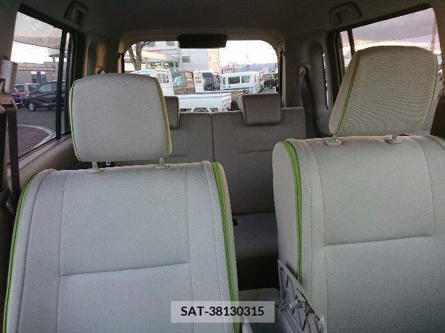 Daihatsu MOVE CONTE 2014-12 204595-20