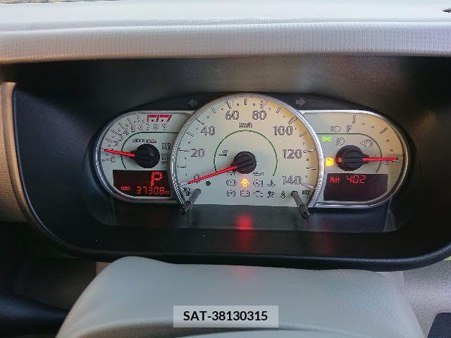 Daihatsu MOVE CONTE 2014-12 204595-7
