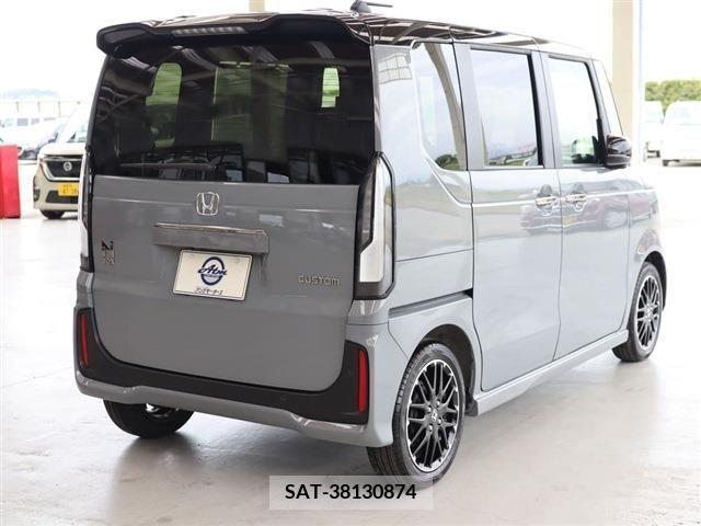 Honda N BOX CUSTOM 2024-02 307531-3