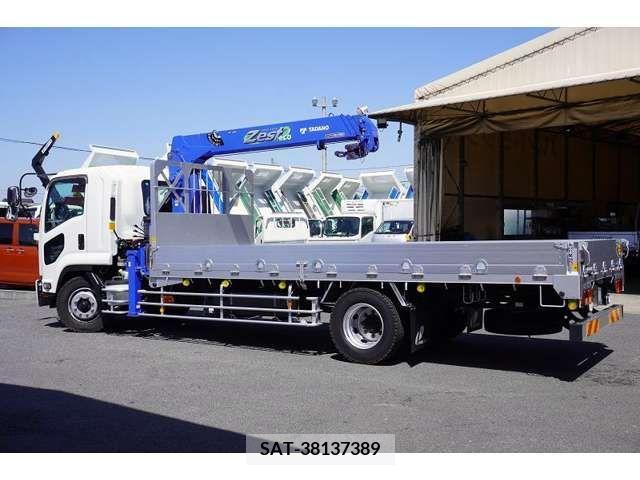 Isuzu FORWARD 2018-12 270303-6