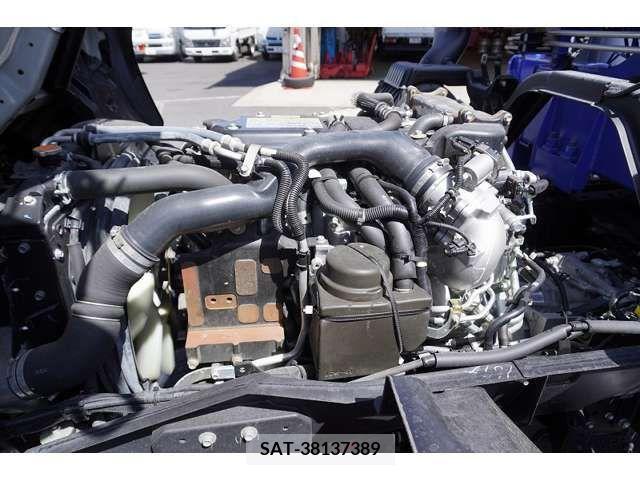 Isuzu FORWARD 2018-12 270303-12