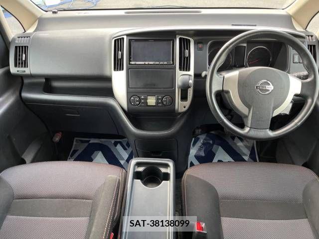 Nissan SERENA 2009-08 393912-1