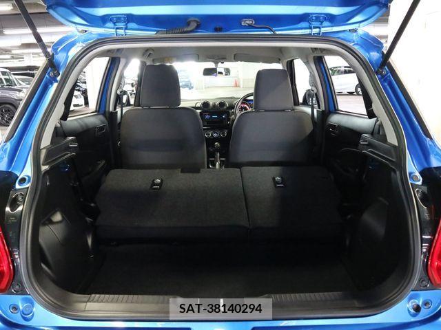 Suzuki SWIFT 2020-03 211396-14