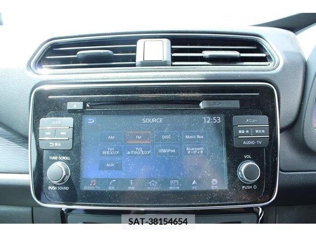 Nissan LEAF 2018-08 367070-2