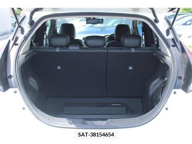 Nissan LEAF 2018-08 367070-17