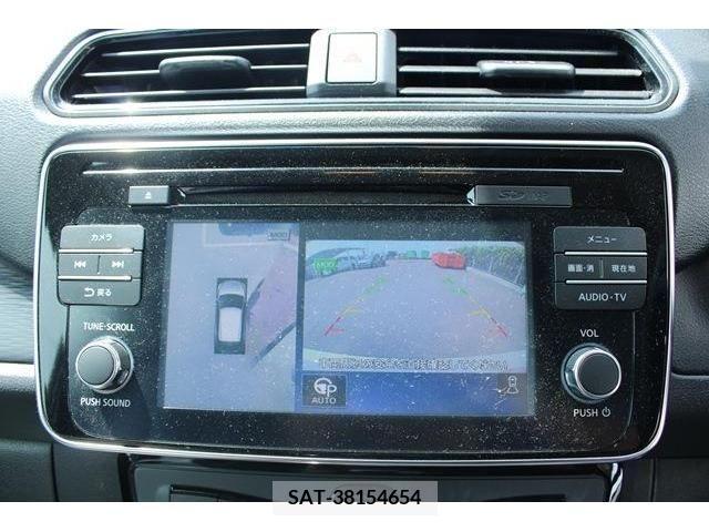 Nissan LEAF 2018-08 367070-3
