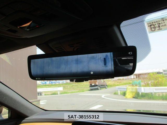 Toyota CROWN 2022-10 236705-26