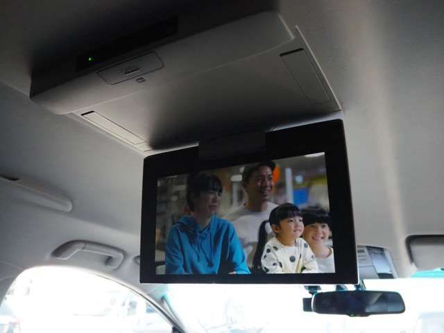 Toyota VELLFIRE 2012-12 195628-17