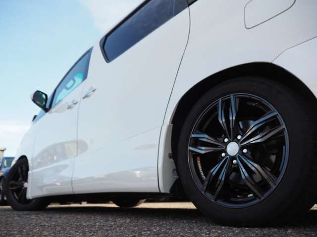 Toyota VELLFIRE 2012-12 195628-10