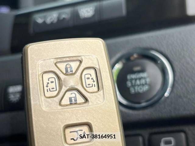 Toyota VELLFIRE 2014-02 299940-7