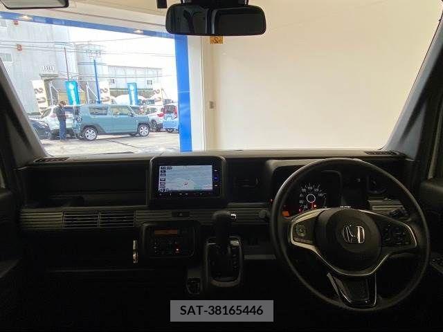Honda N-VAN 2022-02 216728-1