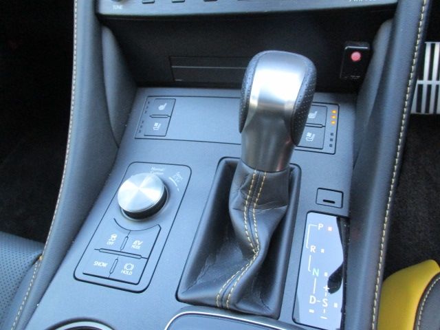 Lexus RC 2022-04 184562-19